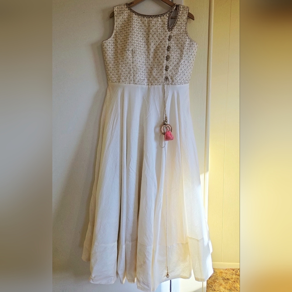 Ivory Beaded Indian Bollywood Bridal Costume Gown